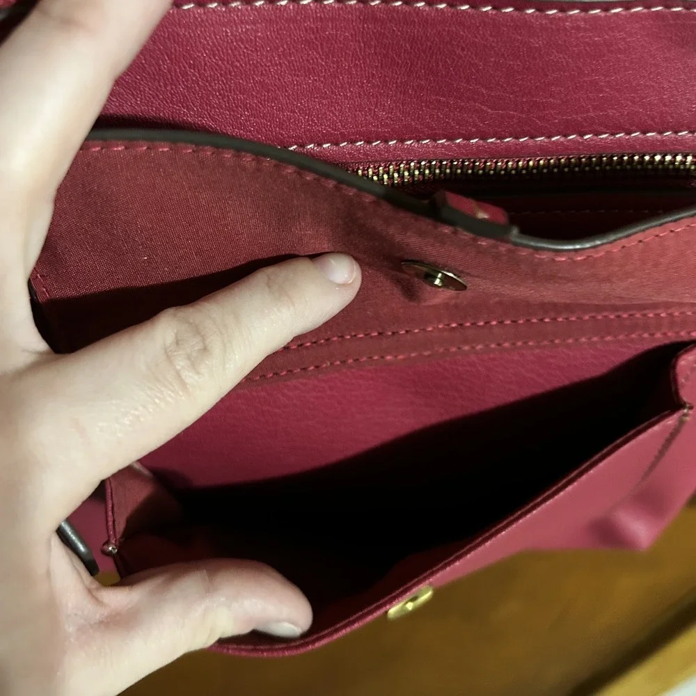 St. Johns Bay‎ Pink Faux Leather Crossbody Handbag Purse
